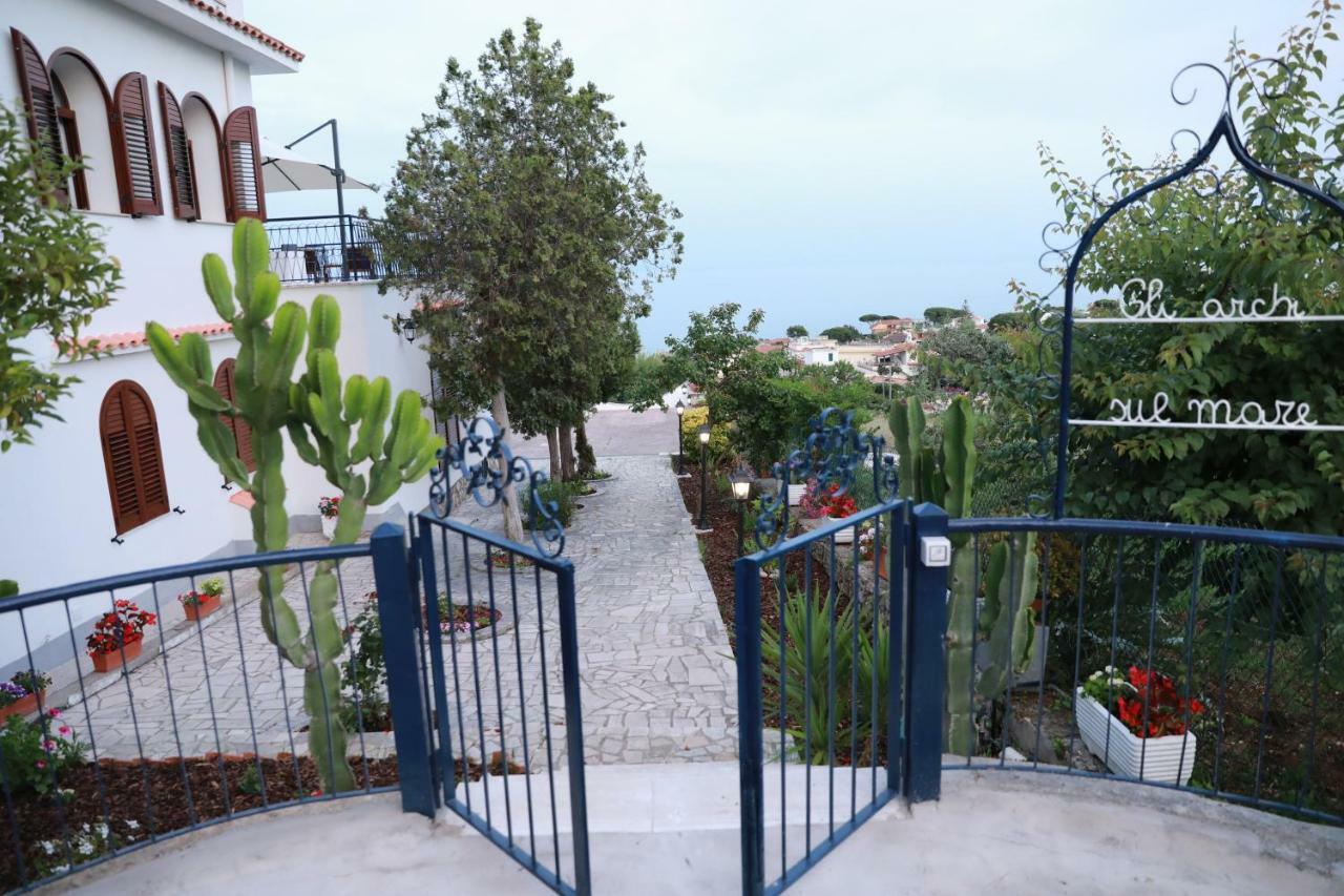 Gli Archi Sul Mare Bed & Breakfast Gaeta Exterior photo
